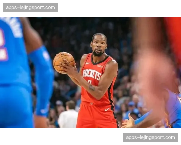 马刺防守资源堆积杜兰特 彻底切割个人进攻与传球路线